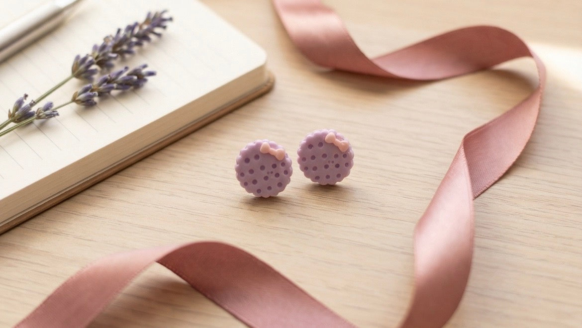 Sandwich with Bow Mini Earrings