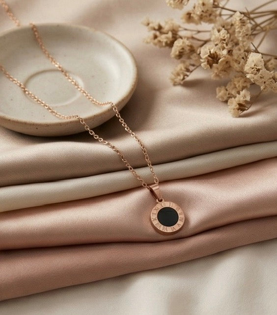 Anti-Tarnish Roman Necklace