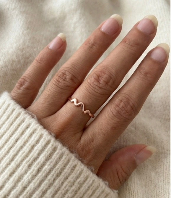 Heartbeat Ring (Free Size)