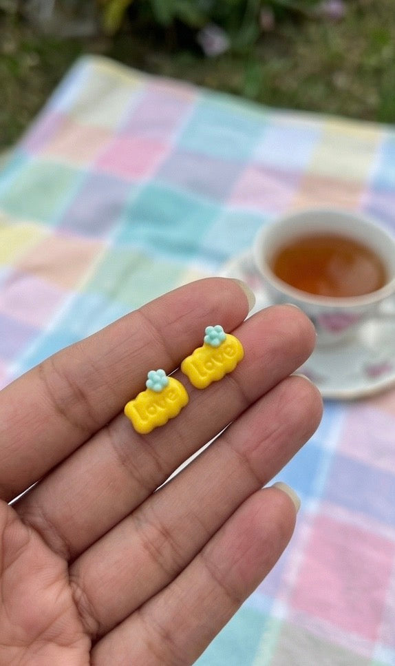 Biscuit-shaped Love Earrings